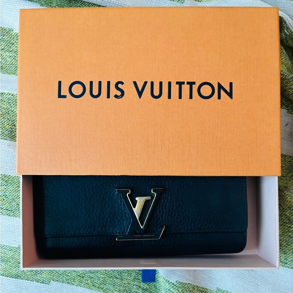 Louis Vuitton Black Leather Wallet with Gold LV Emblem